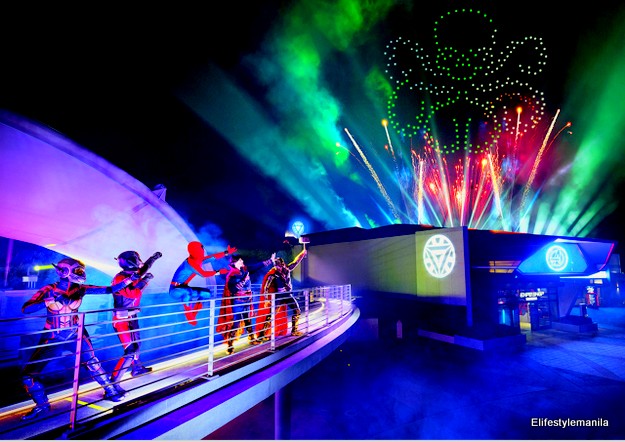 Epic Battle of Super Heroes at Hong Kong Disneyland
